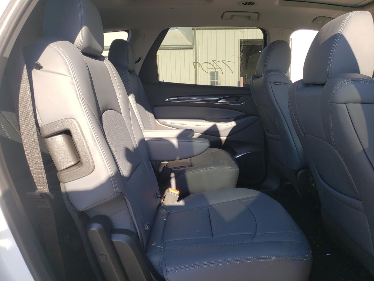 Photo 6 from auction – 2021 BUICK ENCLAVE ES with VIN 5GAEVAKW6MJ256062