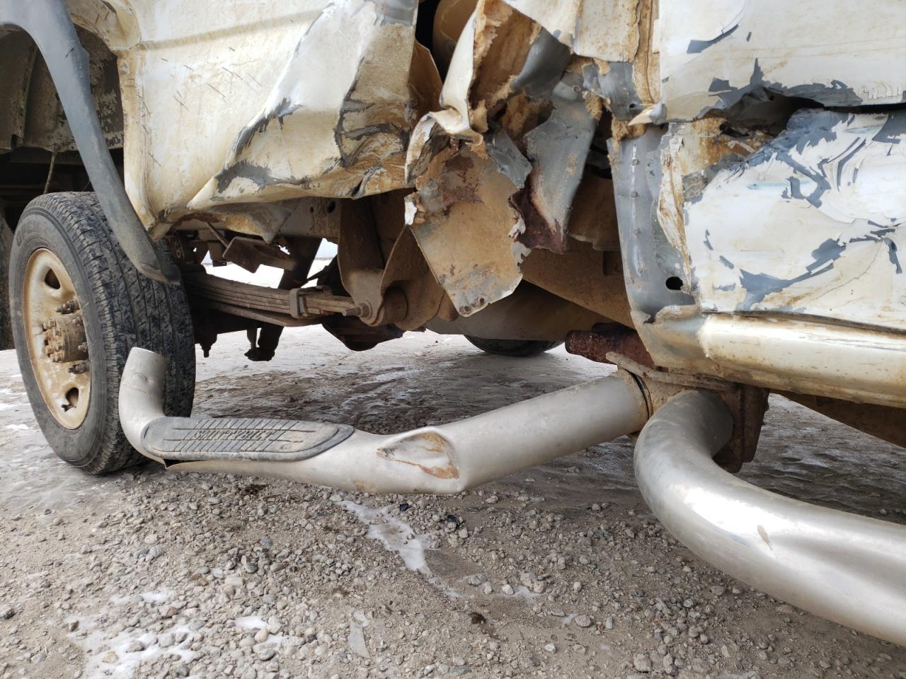 Photo 10 from auction – 2003 CHEVROLET SILVERADO with VIN 1GCHK29U73E206891