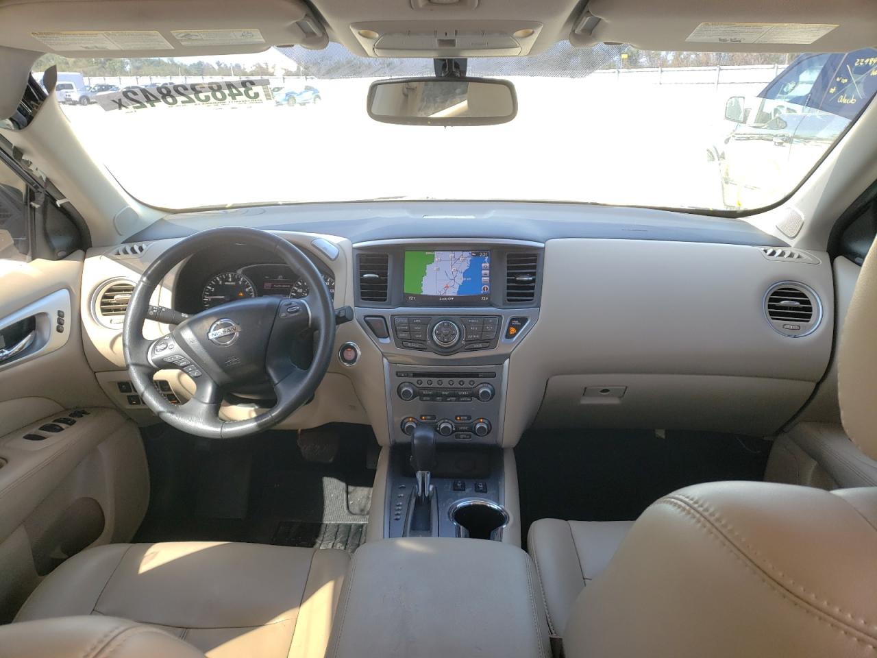 Photo 9 from auction – 2017 NISSAN PATHFINDER with VIN 5N1DR2MN1HC605806
