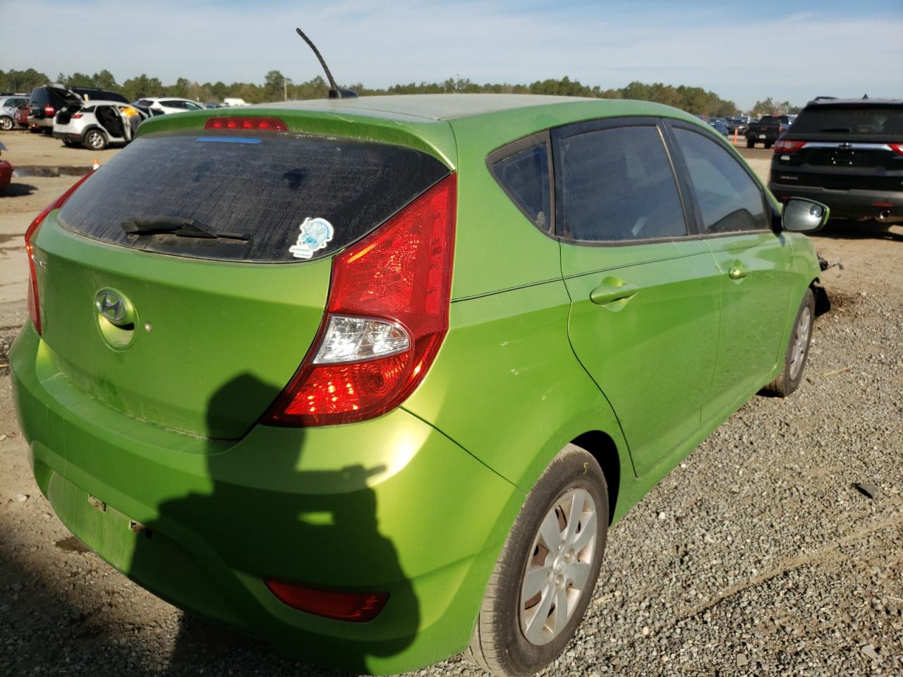 Photo 4 from auction – 2012 HYUNDAI ACCENT GLS with VIN KMHCT5AE9CU040744