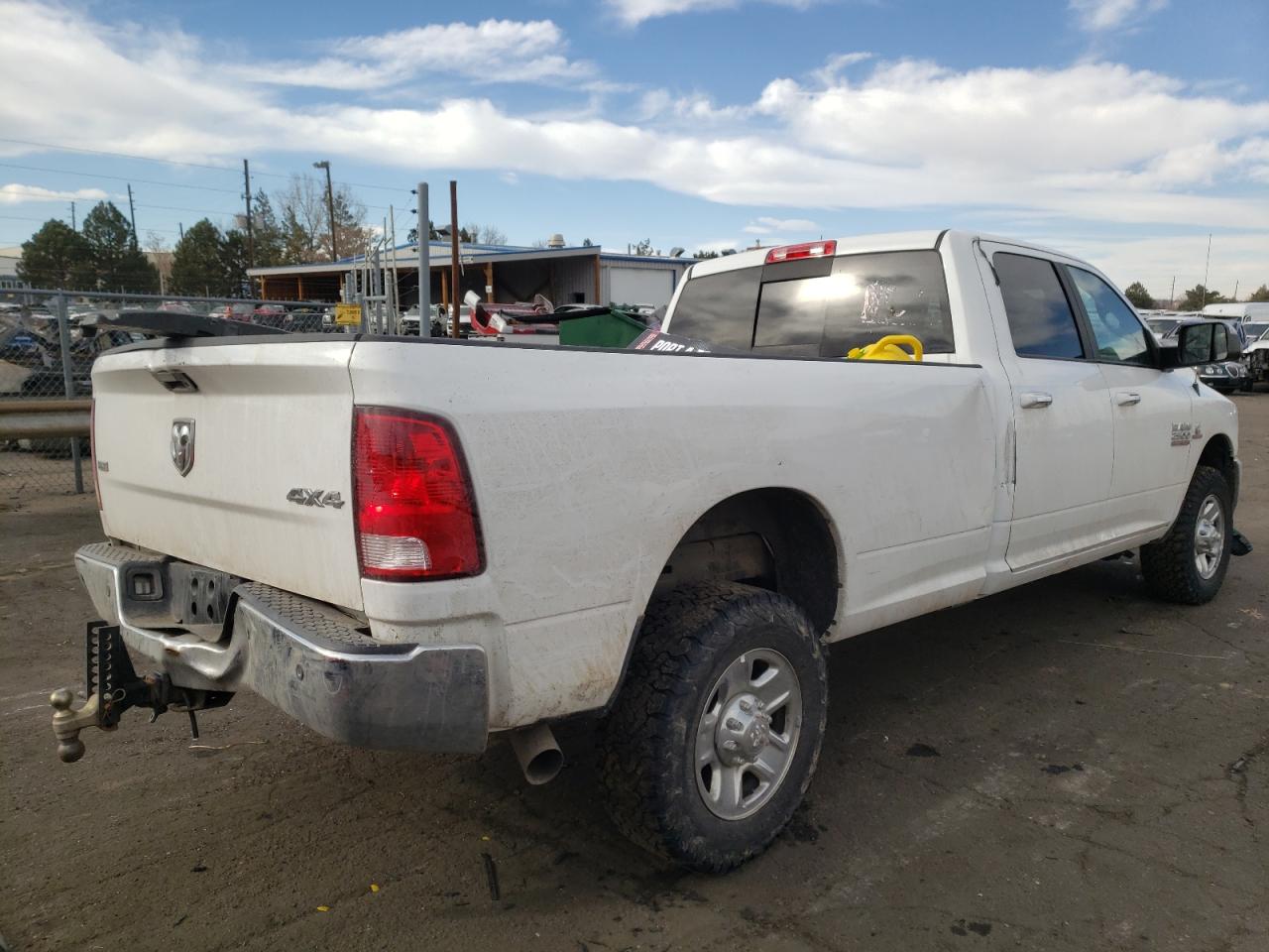 Photo 4 from auction – 2017 RAM 2500 SLT with VIN 3C6UR5JL8HG680497