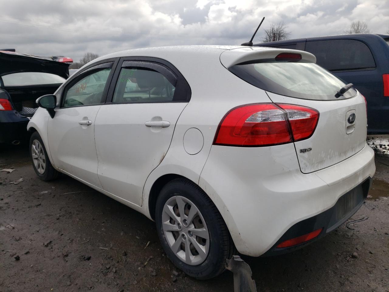 Photo 3 from auction – 2014 KIA RIO LX with VIN KNADM5A35E6391286