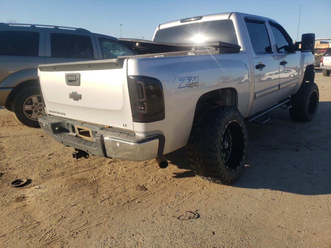 Photo 4 from auction – 2011 CHEVROLET SILVERADO with VIN 3GCPKSE35BG219798