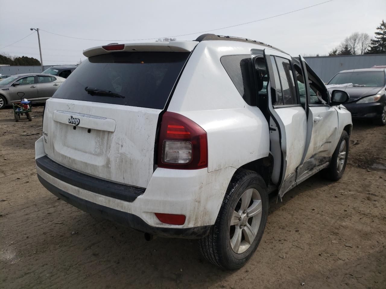Photo 4 from auction – 2015 JEEP COMPASS SP with VIN 1C4NJDBB2FD129495