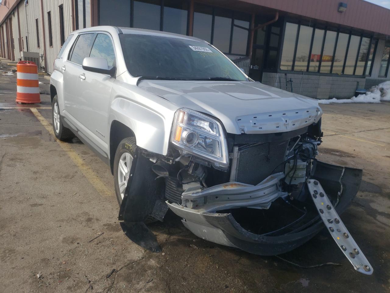 GMC TERRAIN SL 2015 with VIN 2GKFLVEK1F6115655 - Photo from auction