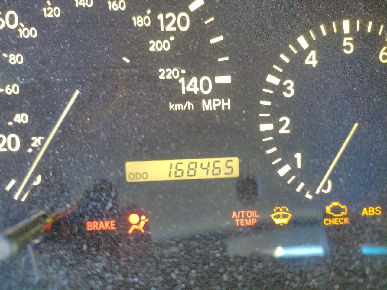 Photo 8 from auction – 2002 LEXUS RX 300 with VIN JTJGF10U220142050
