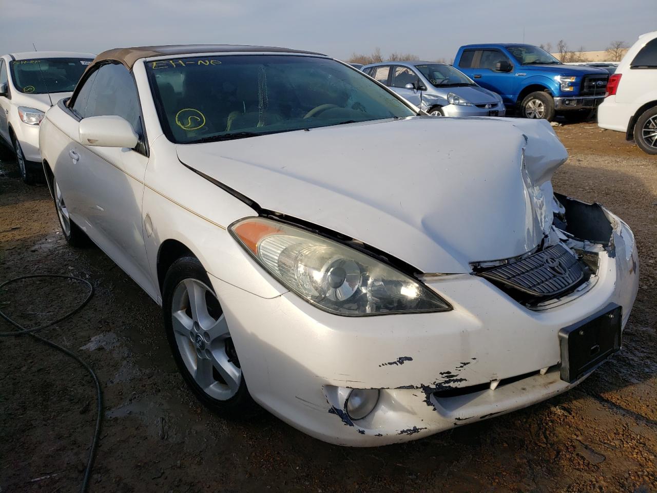 TOYOTA CAMRY SOLA 2004 with VIN 4T1FA38P14U035439 - Photo from auction