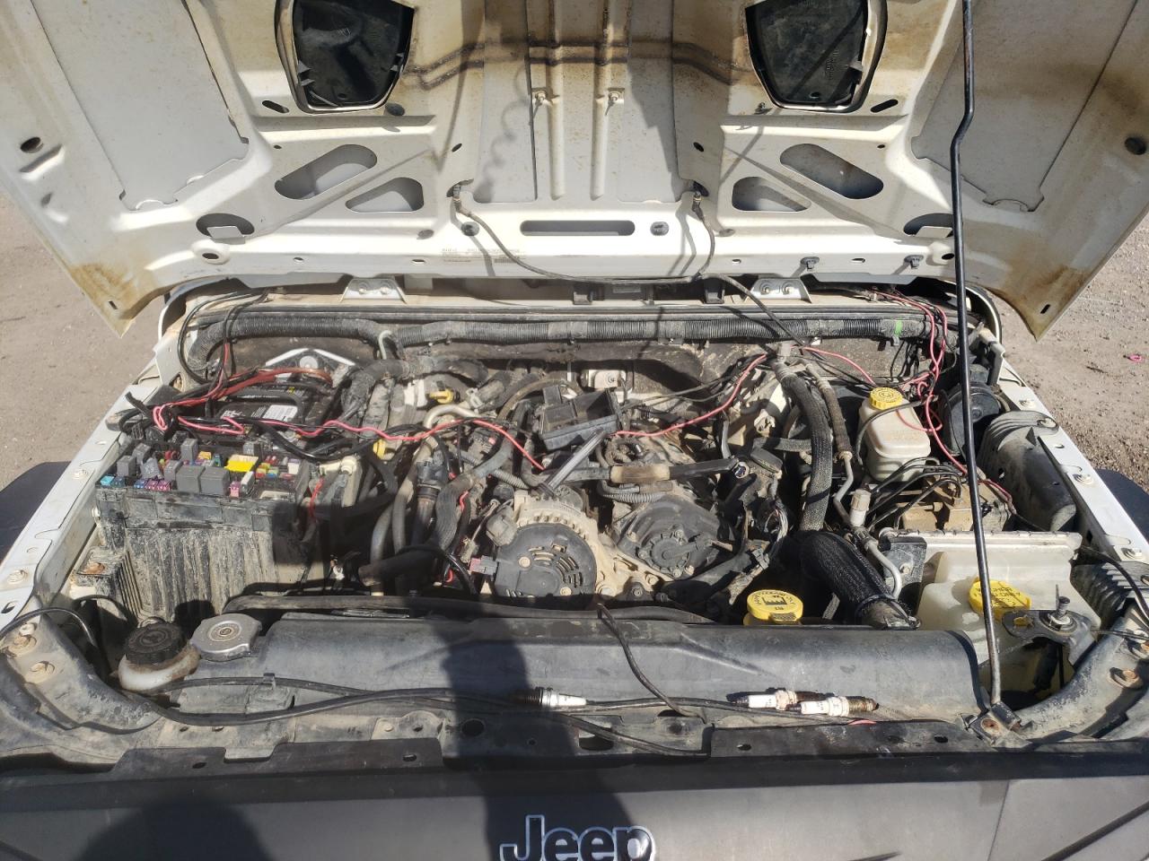 Photo 7 from auction – 2015 JEEP WRANGLER U with VIN 1C4BJWEG2FL623237