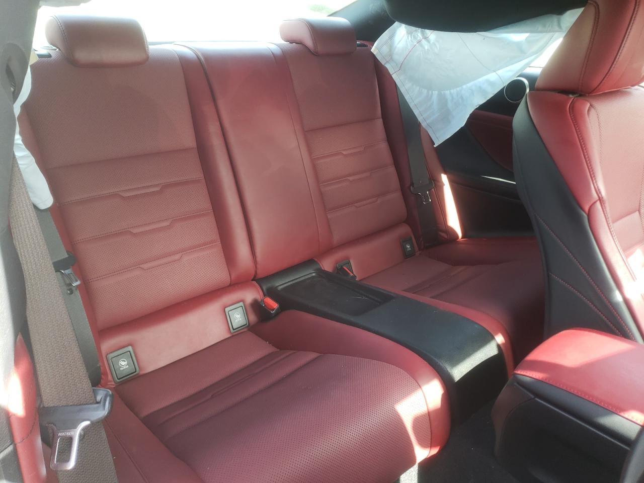 Photo 6 from auction – 2015 LEXUS RC 350 with VIN JTHHE5BCXF5001563