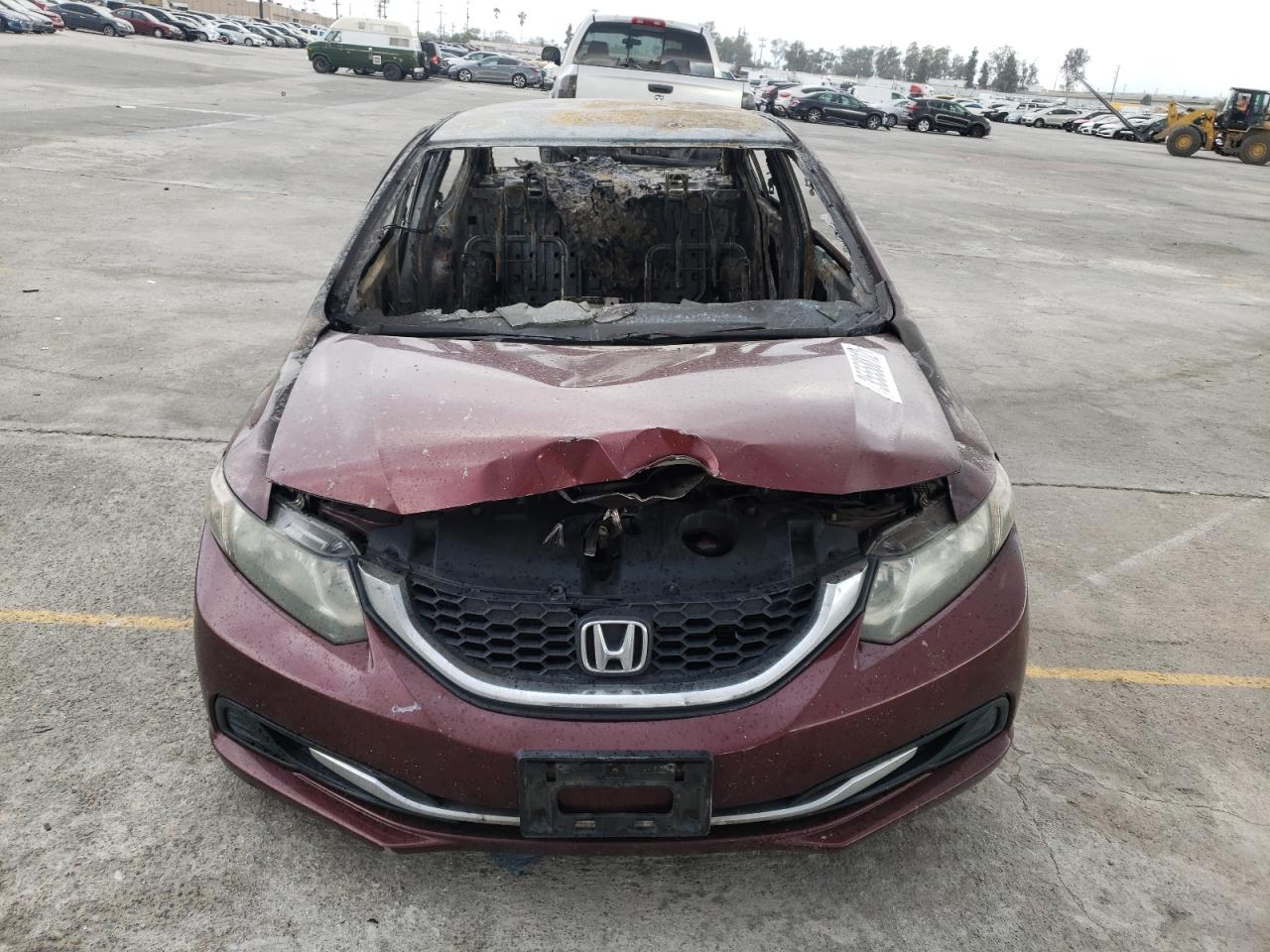 Photo 9 from auction – 2013 HONDA CIVIC LX with VIN 19XFB2F52DE220885