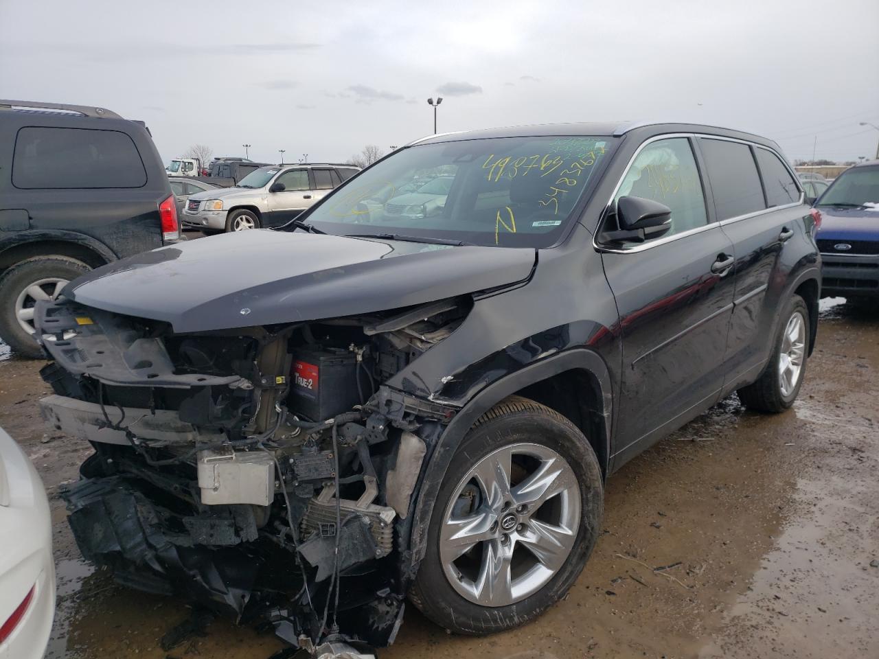 Photo 2 from auction – 2018 TOYOTA HIGHLANDER with VIN 5TDDZRFH8JS498763
