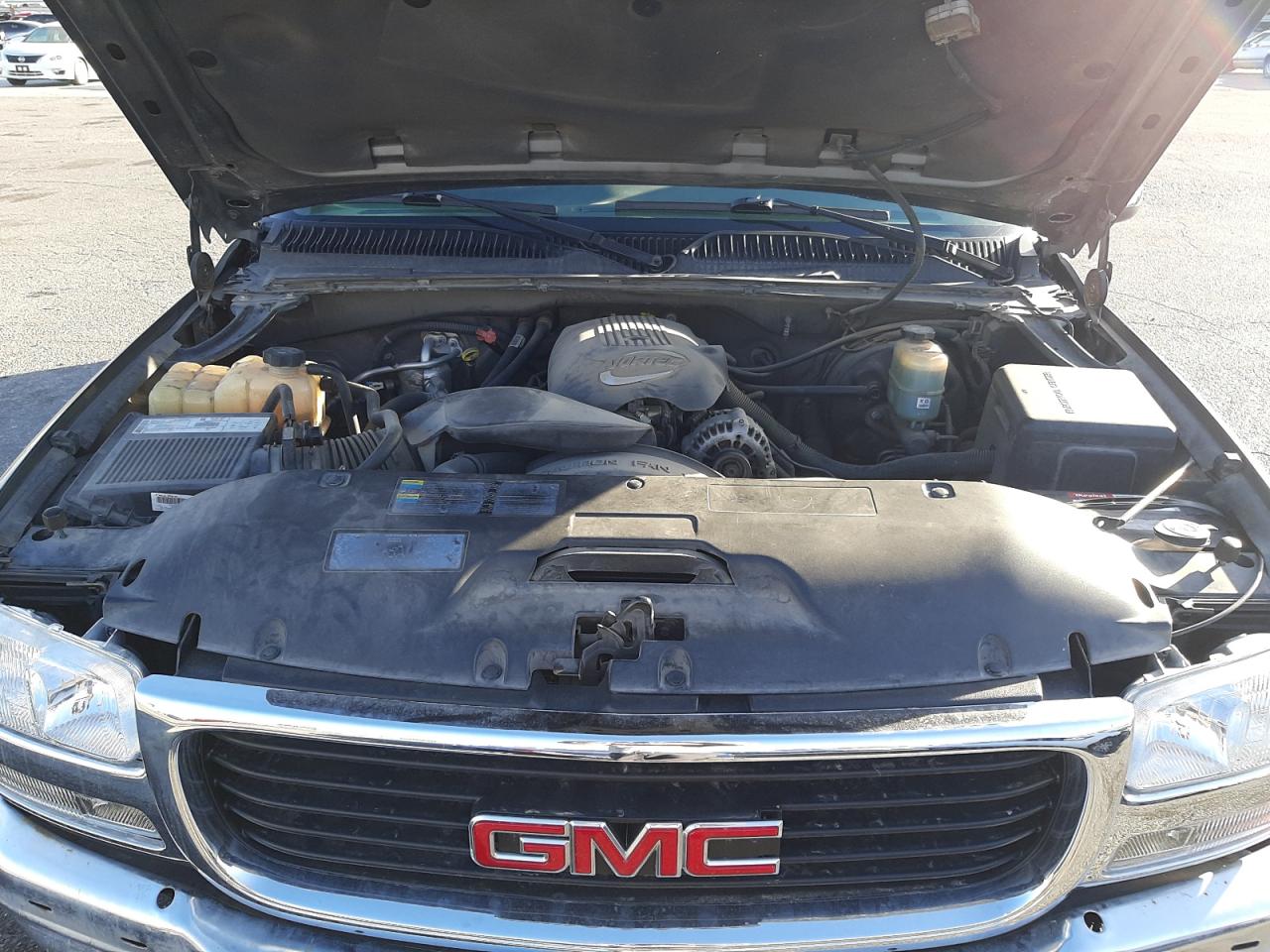 Photo 7 from auction – 2002 GMC NEW SIERRA with VIN 2GTEC19T421121752