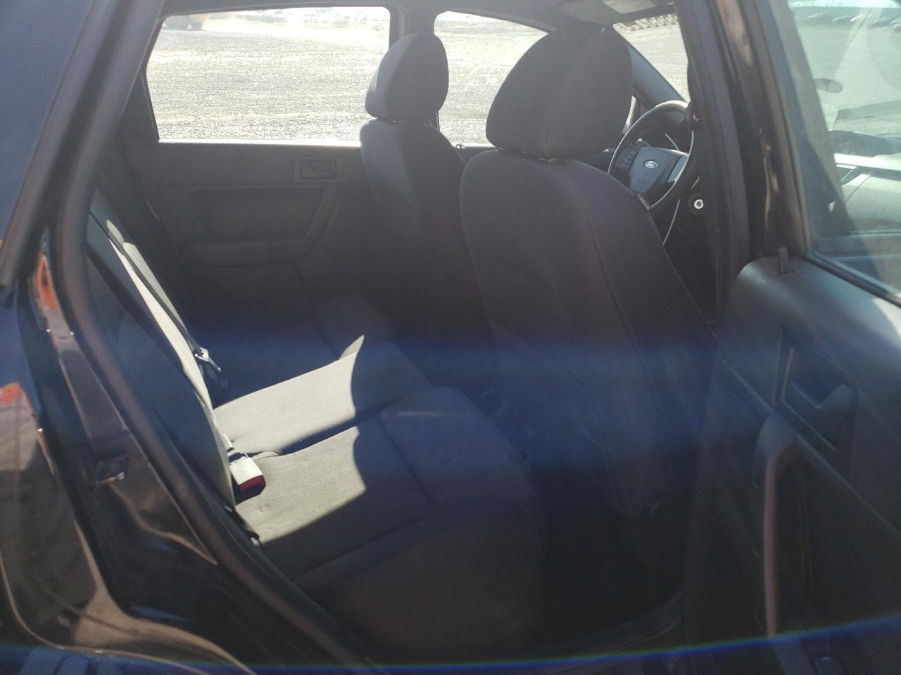 Фото 6 с аукциона – 2011 FORD FOCUS SE с VIN 1FAHP3FN2BW195091
