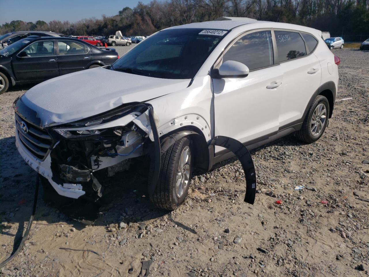 Photo 2 from auction – 2016 HYUNDAI TUCSON SE with VIN KM8J23A43GU242376