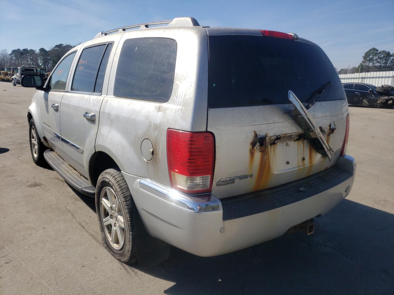 Photo 3 from auction – 2007 CHRYSLER ASPEN LIMI with VIN 1A8HW58217F504982