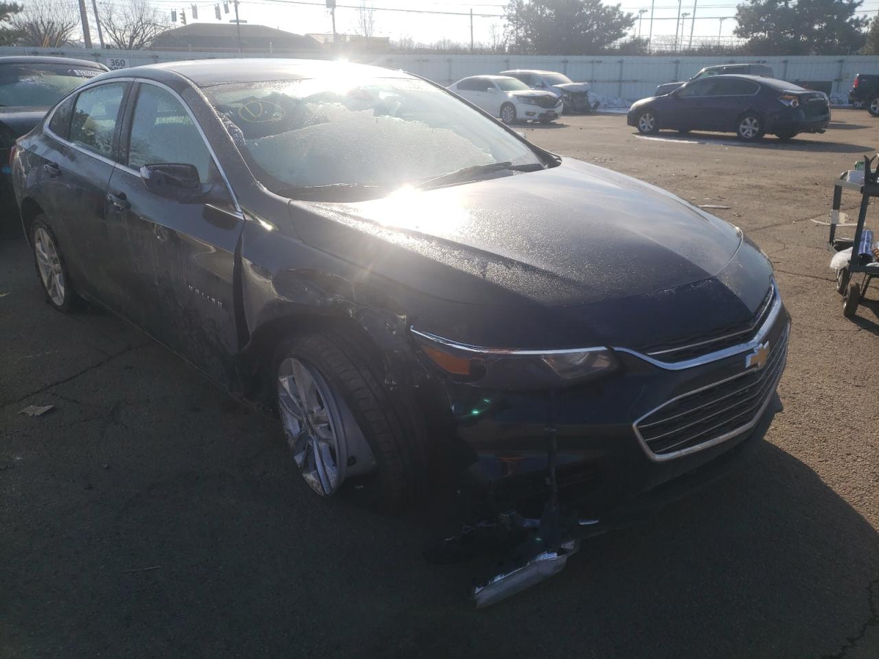 CHEVROLET MALIBU LT 2018 with VIN 1G1ZD5ST4JF222323 - Photo from auction