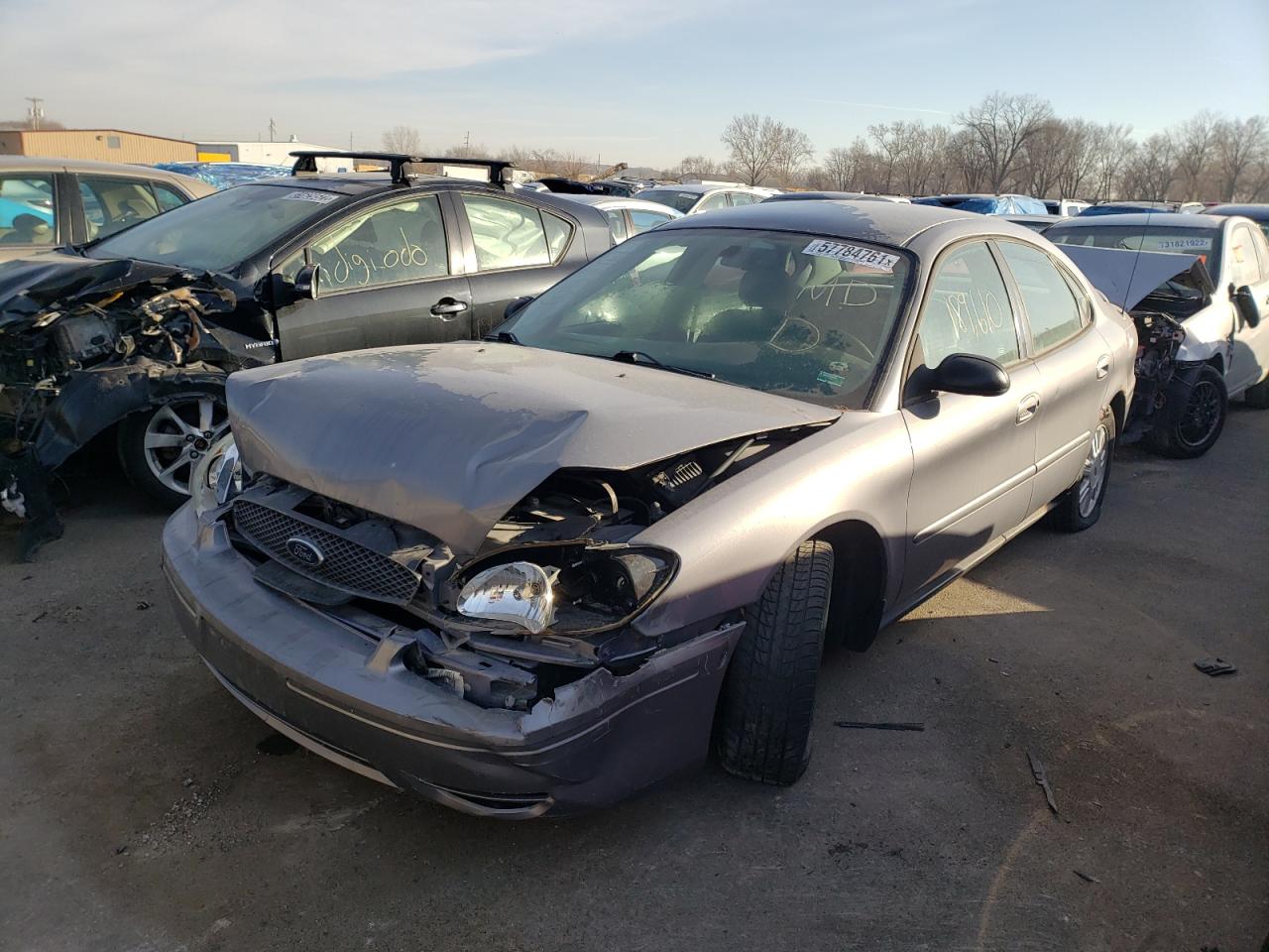 Photo 2 from auction – 2006 FORD TAURUS SEL with VIN 1FAFP56U76A217566
