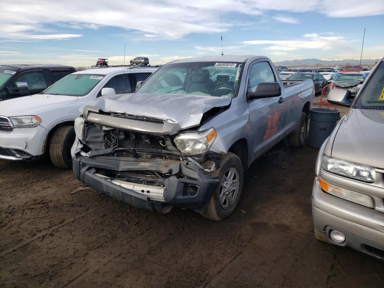 Photo 2 from auction – 2014 TOYOTA TUNDRA SR with VIN 5TFPY5F10EX384025