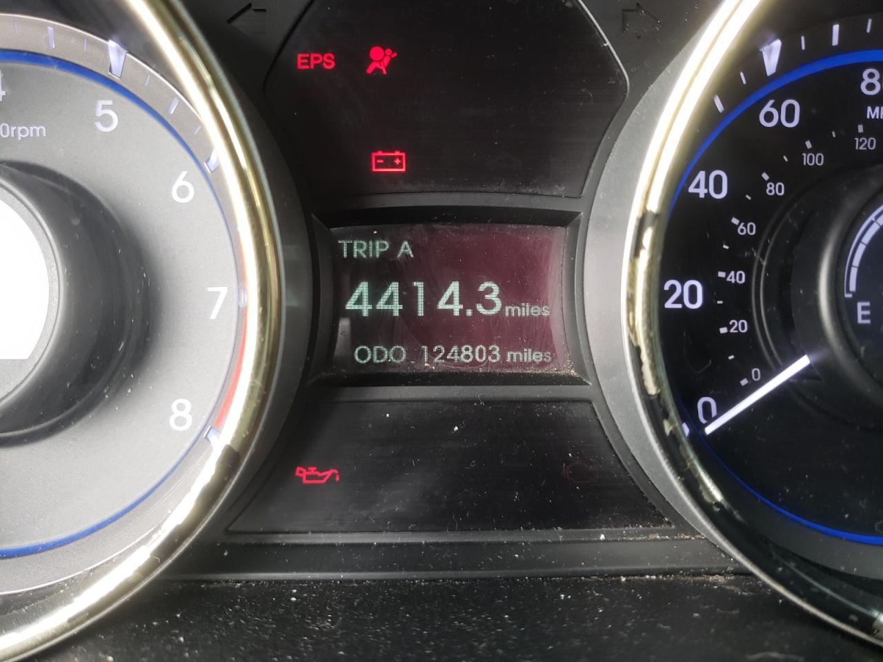 Photo 8 from auction – 2013 HYUNDAI SONATA SE with VIN 5NPEC4AC2DH578347