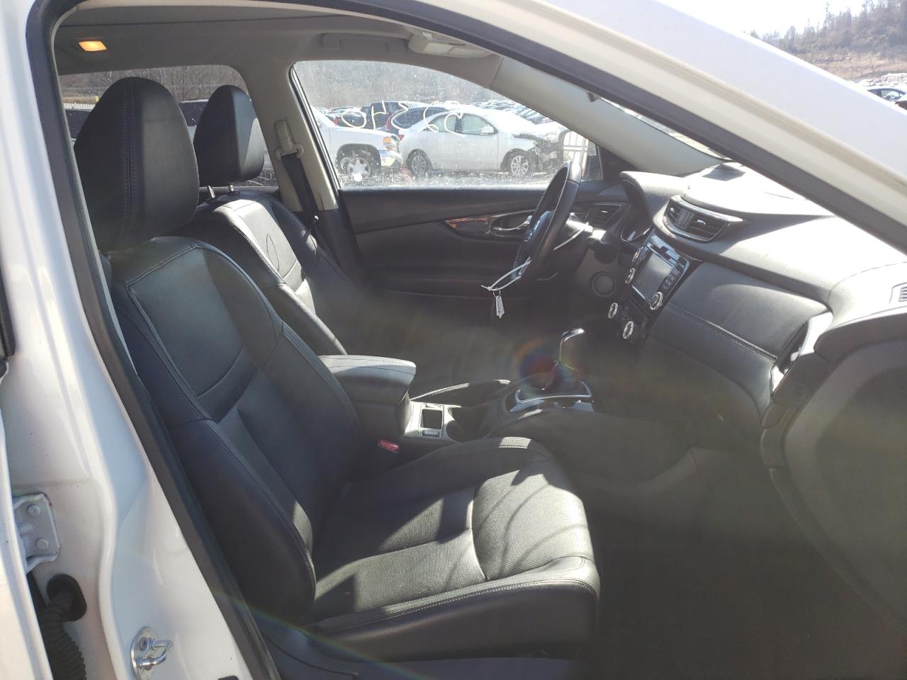 Photo 5 from auction – 2017 NISSAN ROGUE S with VIN JN8AT2MV2HW020602