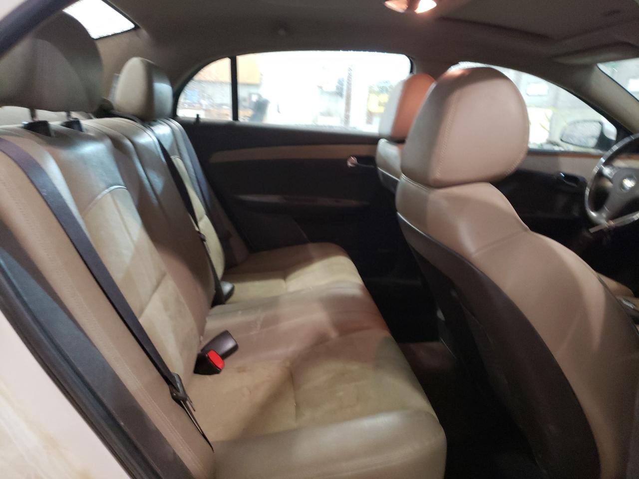Photo 6 from auction – 2011 CHEVROLET MALIBU 2LT with VIN 1G1ZD5E18BF102570