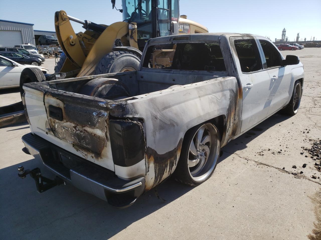 Photo 4 from auction – 2015 CHEVROLET SILVERADO with VIN 3GCPCREC7FG180806