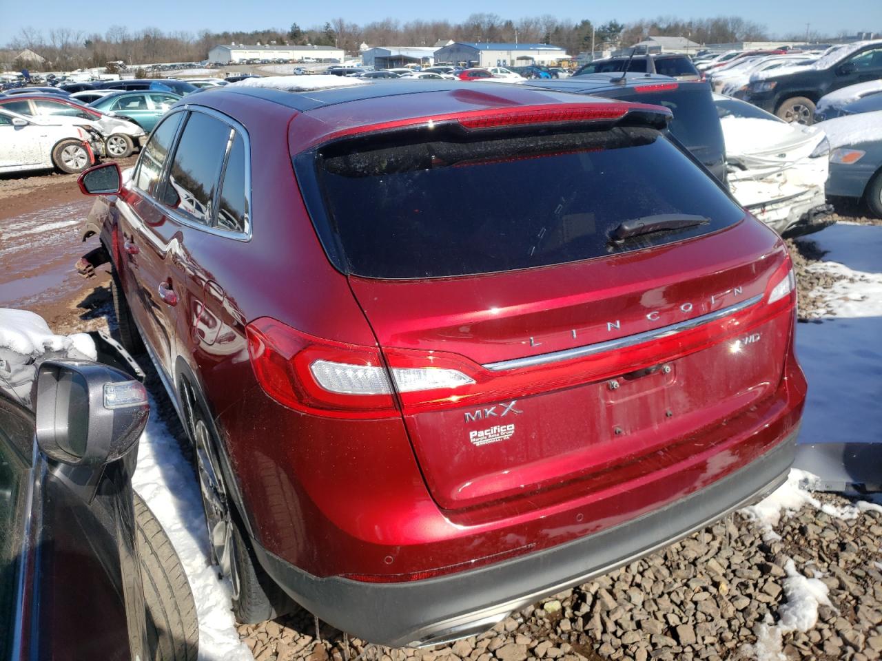 Photo 3 from auction – 2018 LINCOLN MKX RESERV with VIN 2LMPJ8LR4JBL21673