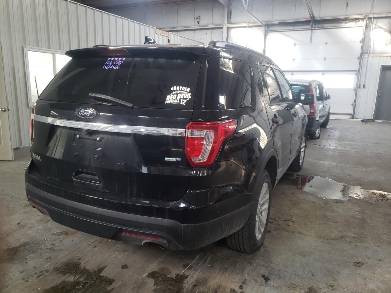 Photo 4 from auction – 2016 FORD EXPLORER with VIN 1FM5K8B88GGB50579