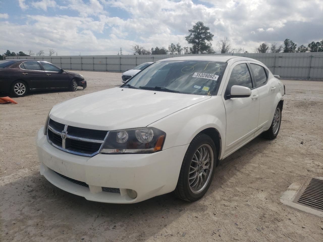 Photo 2 from auction – 2008 DODGE AVENGER R/ with VIN 1B3LC76M68N565196
