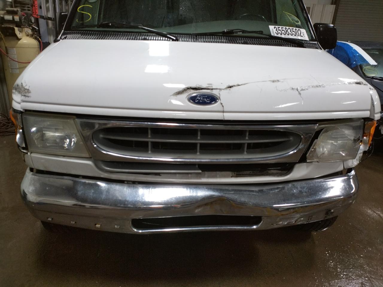 Photo 9 from auction – 2001 FORD ECONOLINE with VIN 1FBSS31L41HB46356