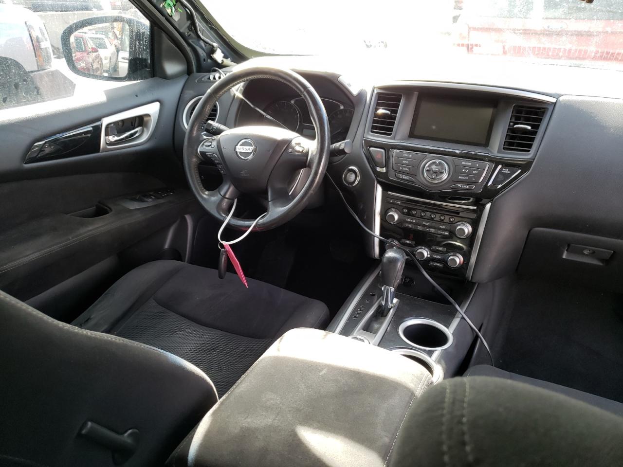 Photo 9 from auction – 2013 NISSAN PATHFINDER with VIN 5N1AR2MM2DC668448