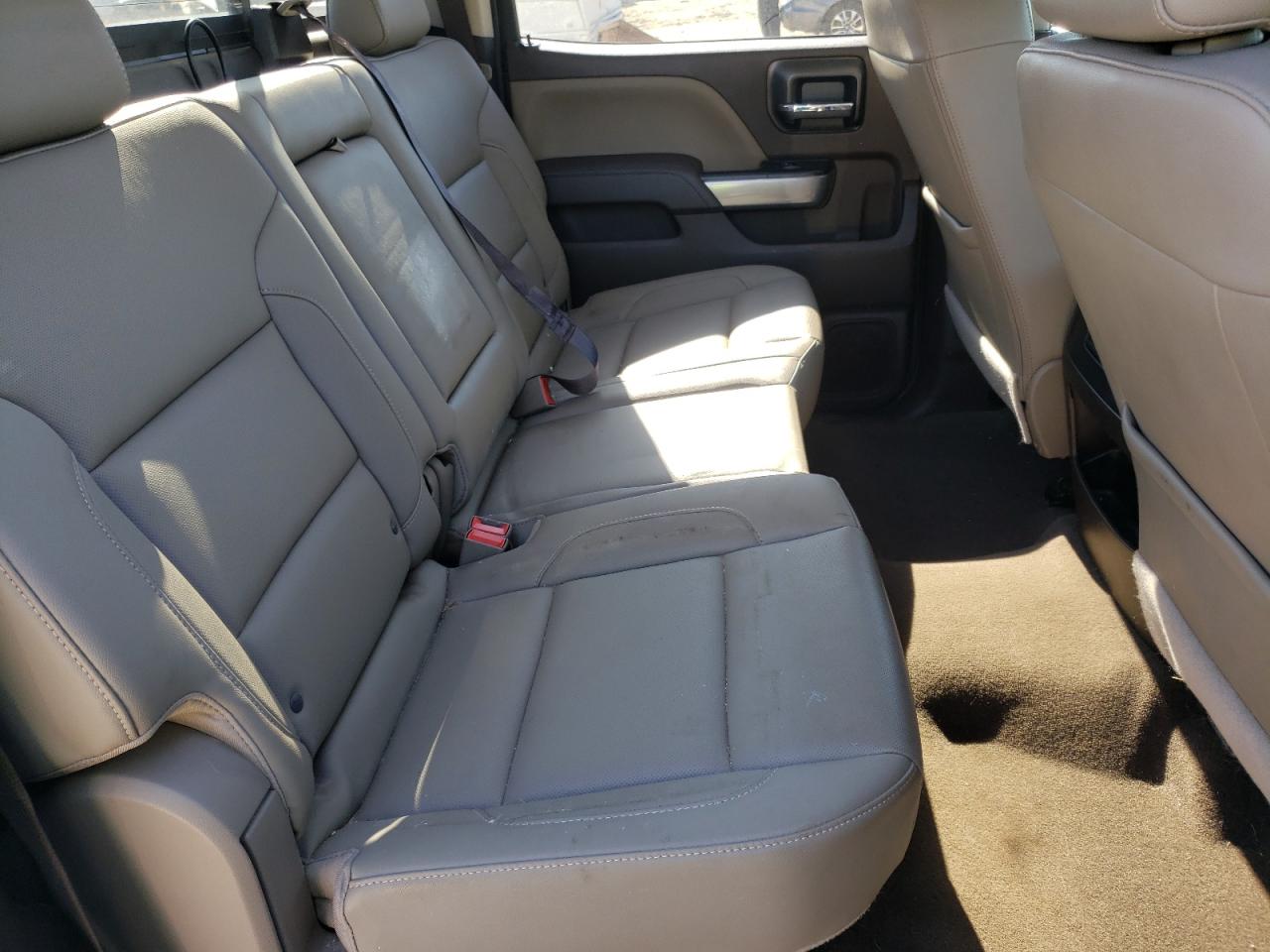 Photo 6 from auction – 2017 CHEVROLET SILVERADO with VIN 1GC1KWEY9HF245176