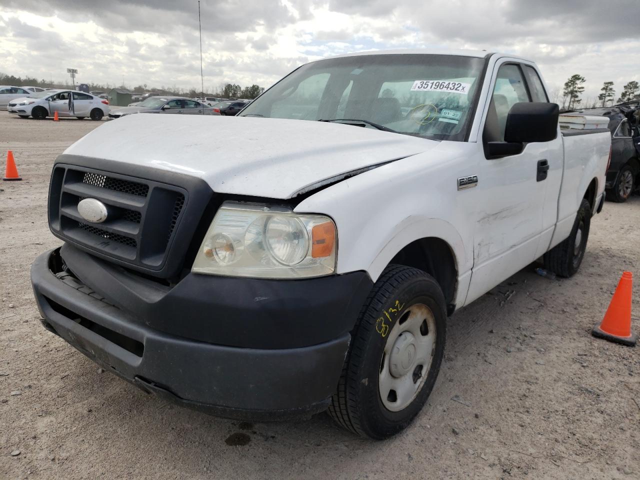 Photo 2 from auction – 2008 FORD F150 with VIN 1FTRF12248KC27671