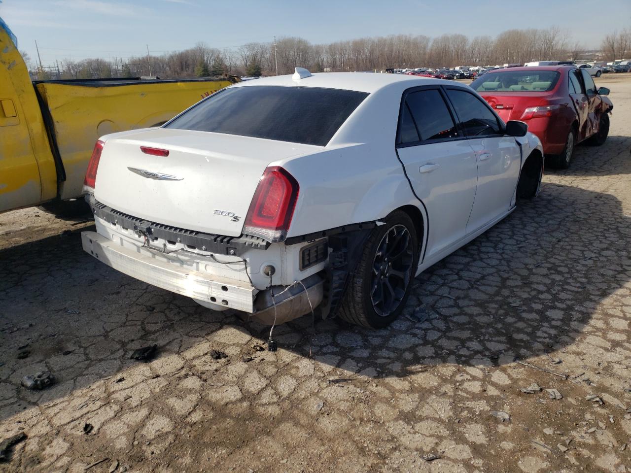 Photo 9 from auction – 2019 CHRYSLER 300 S with VIN 2C3CCABG3KH601040