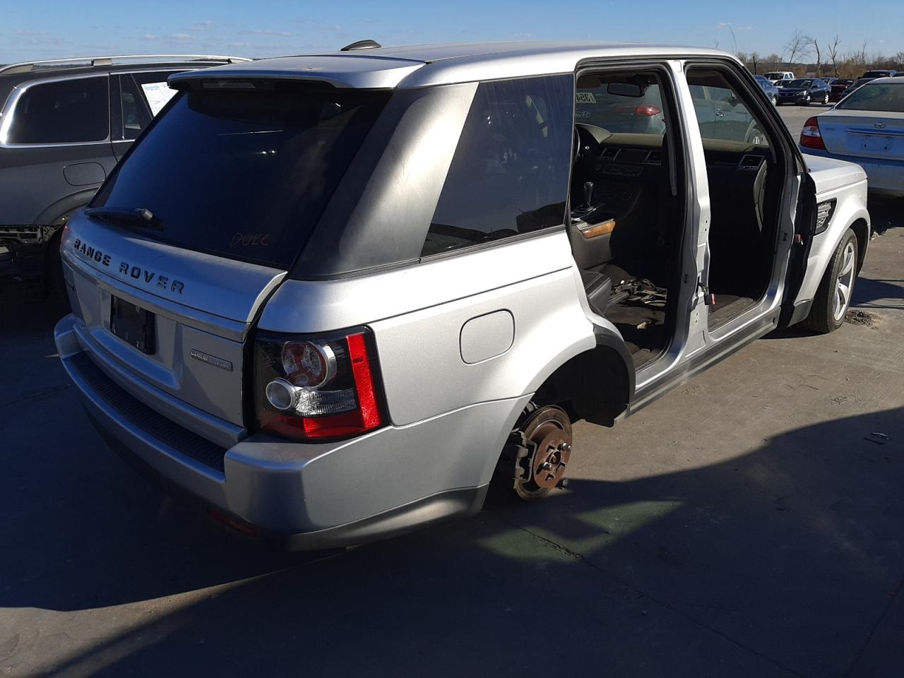 Photo 4 from auction – 2012 LAND ROVER RANGE ROVE with VIN SALSK2D48CA723095