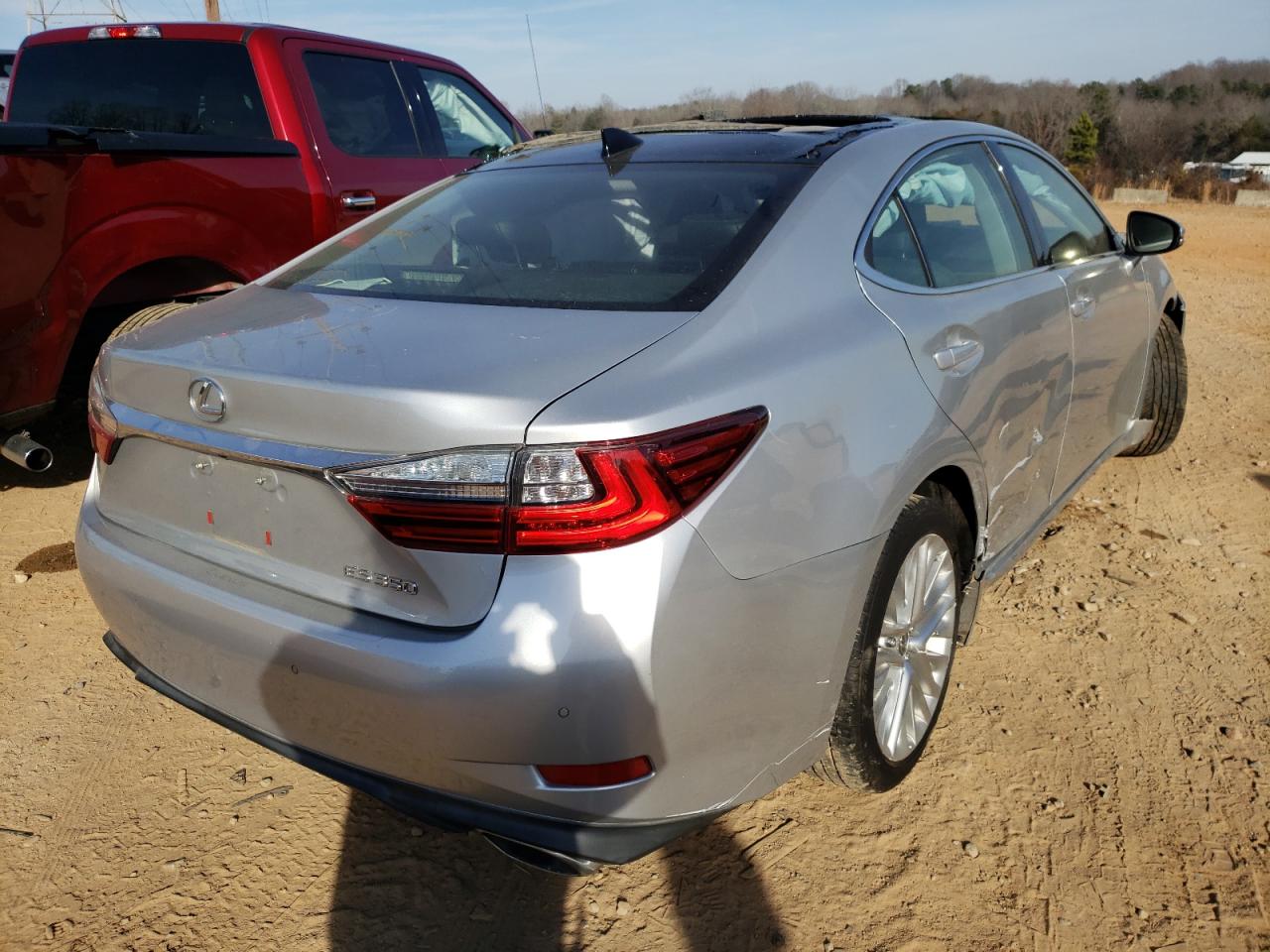 Photo 4 from auction – 2016 LEXUS ES 350 with VIN JTHBK1GG0G2224085