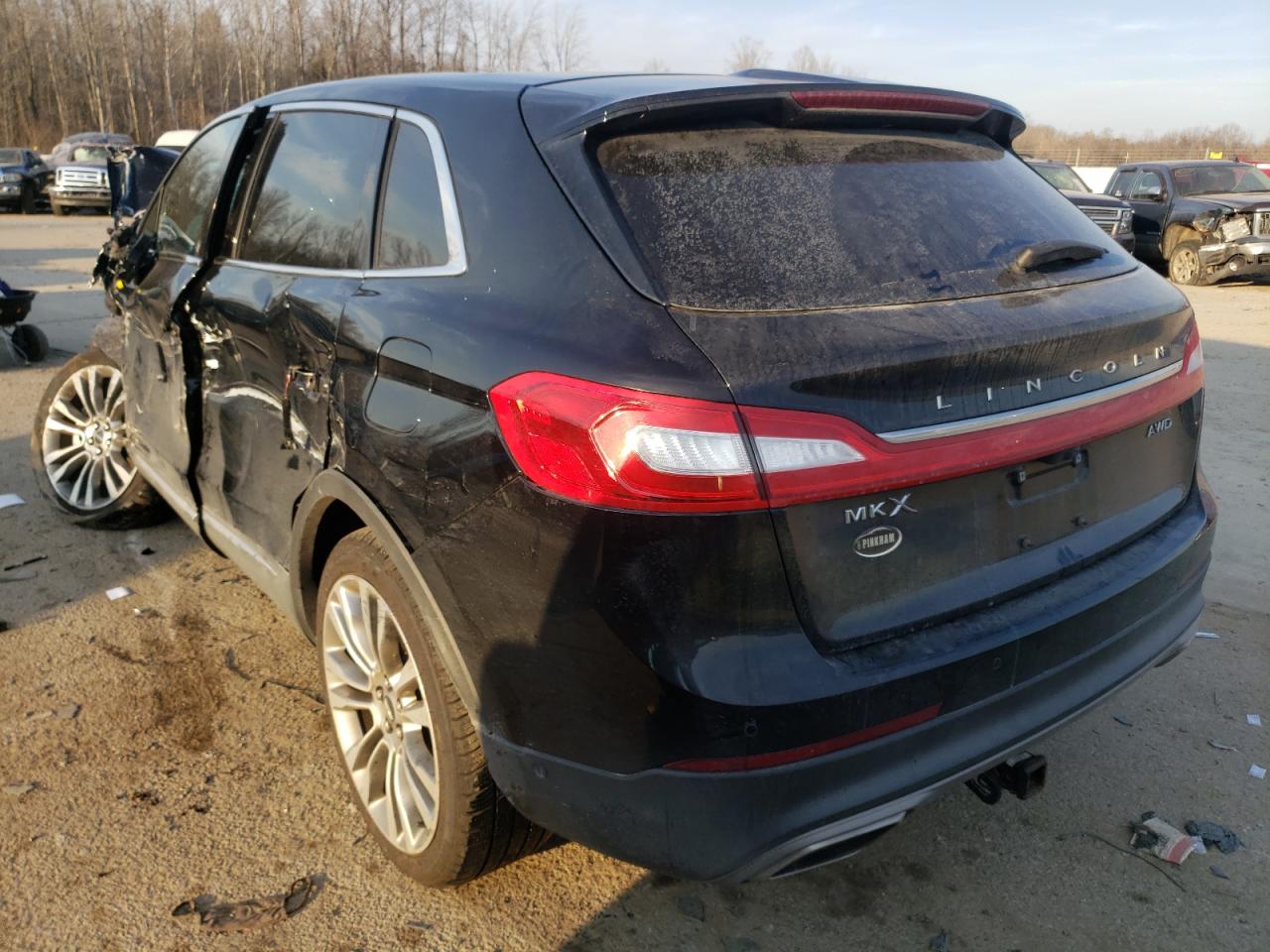 Photo 3 from auction – 2018 LINCOLN MKX RESERV with VIN 2LMPJ8LR2JBL18853