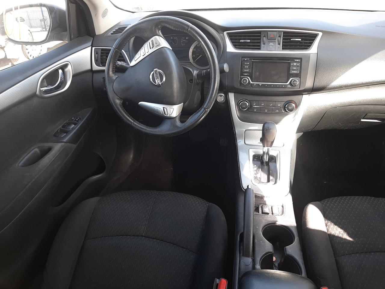 Photo 9 from auction – 2015 NISSAN SENTRA S with VIN 3N1AB7AP1FY246253