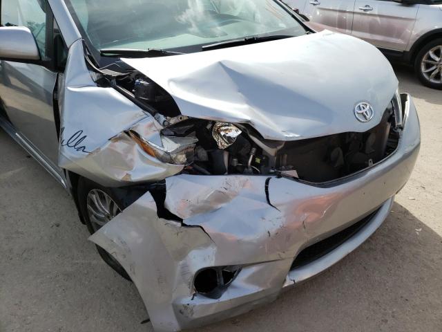 Photo 9 from auction – 2016 TOYOTA SIENNA XLE with VIN 5TDYK3DC2GS766306