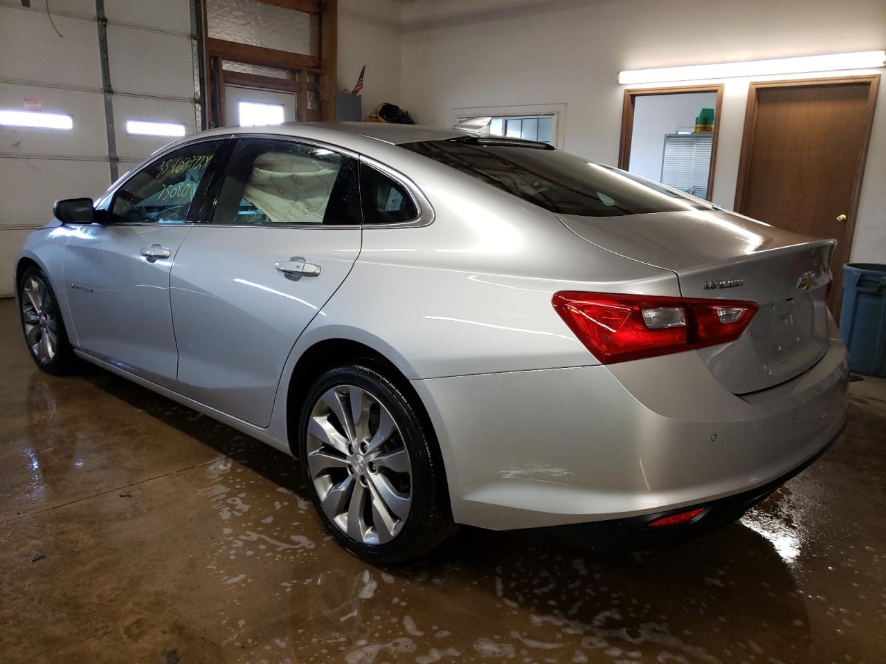 Photo 3 from auction – 2017 CHEVROLET MALIBU LT with VIN 1G1ZE5ST6HF264094