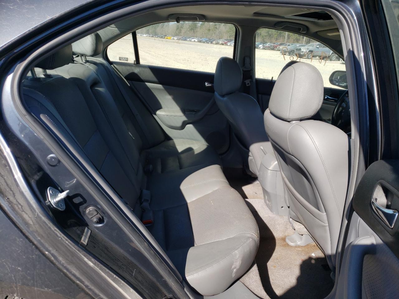 Photo 6 from auction – 2007 ACURA TSX with VIN JH4CL96937C005862