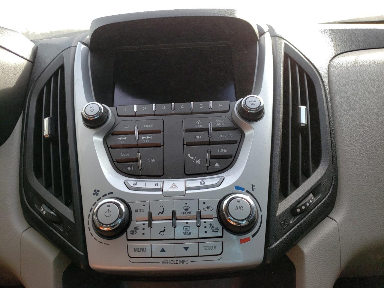 Photo 9 from auction – 2014 CHEVROLET EQUINOX LT with VIN 2GNFLHEK8E6221054