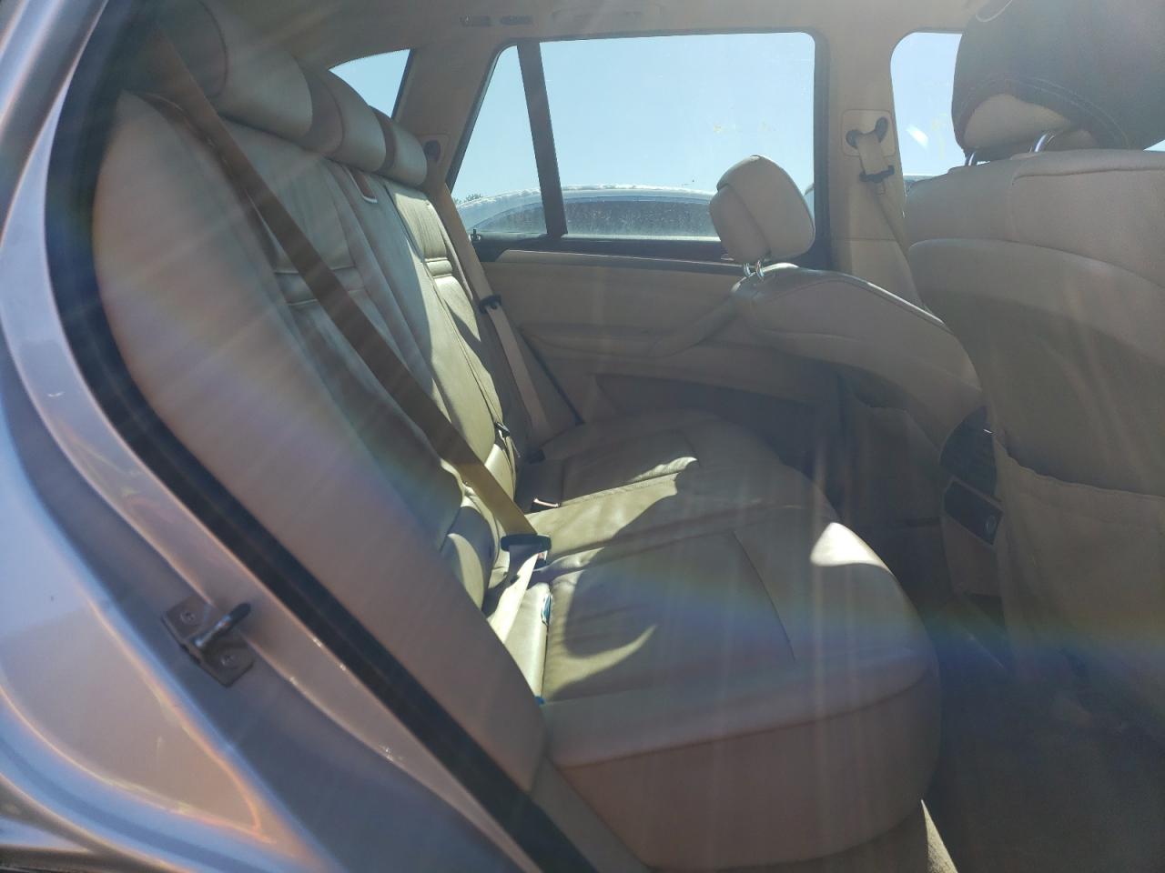 Photo 6 from auction – 2013 BMW X5 XDRIVE3 with VIN 5UXZV4C57D0B02085