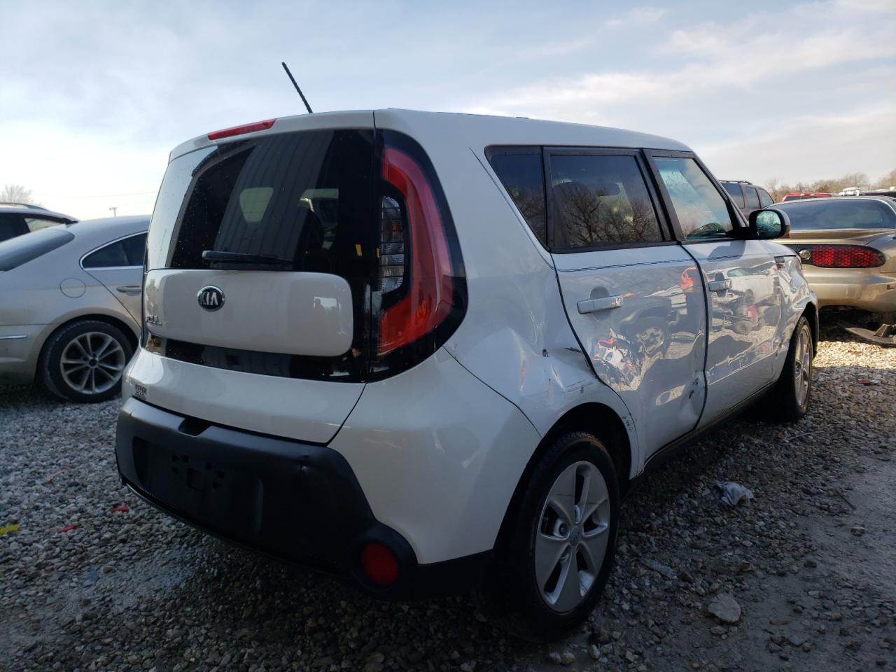 Photo 4 from auction – 2014 KIA SOUL with VIN KNDJN2A20E7069268