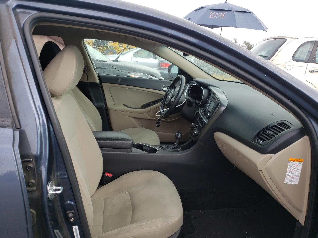 Photo 5 from auction – 2015 KIA OPTIMA HYB with VIN KNAGM4AD6F5085592