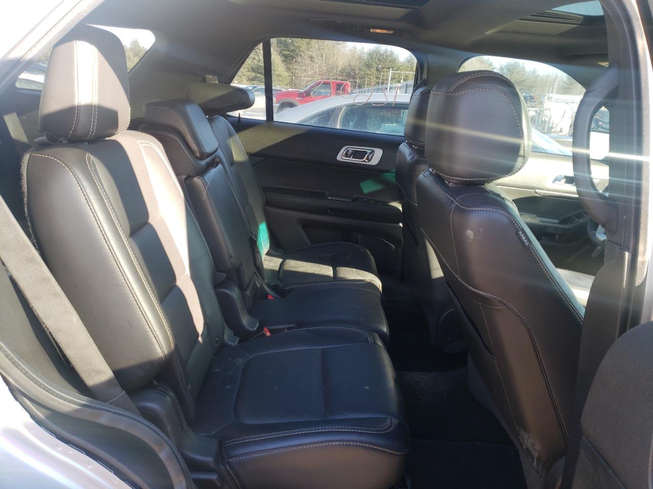 Photo 6 from auction – 2015 FORD EXPLORER S with VIN 1FM5K8GT4FGB14660