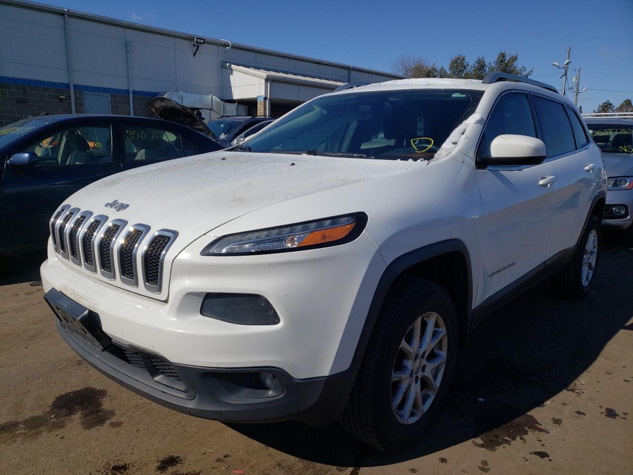 Photo 2 from auction – 2014 JEEP CHEROKEE L with VIN 1C4PJMCB4EW140962