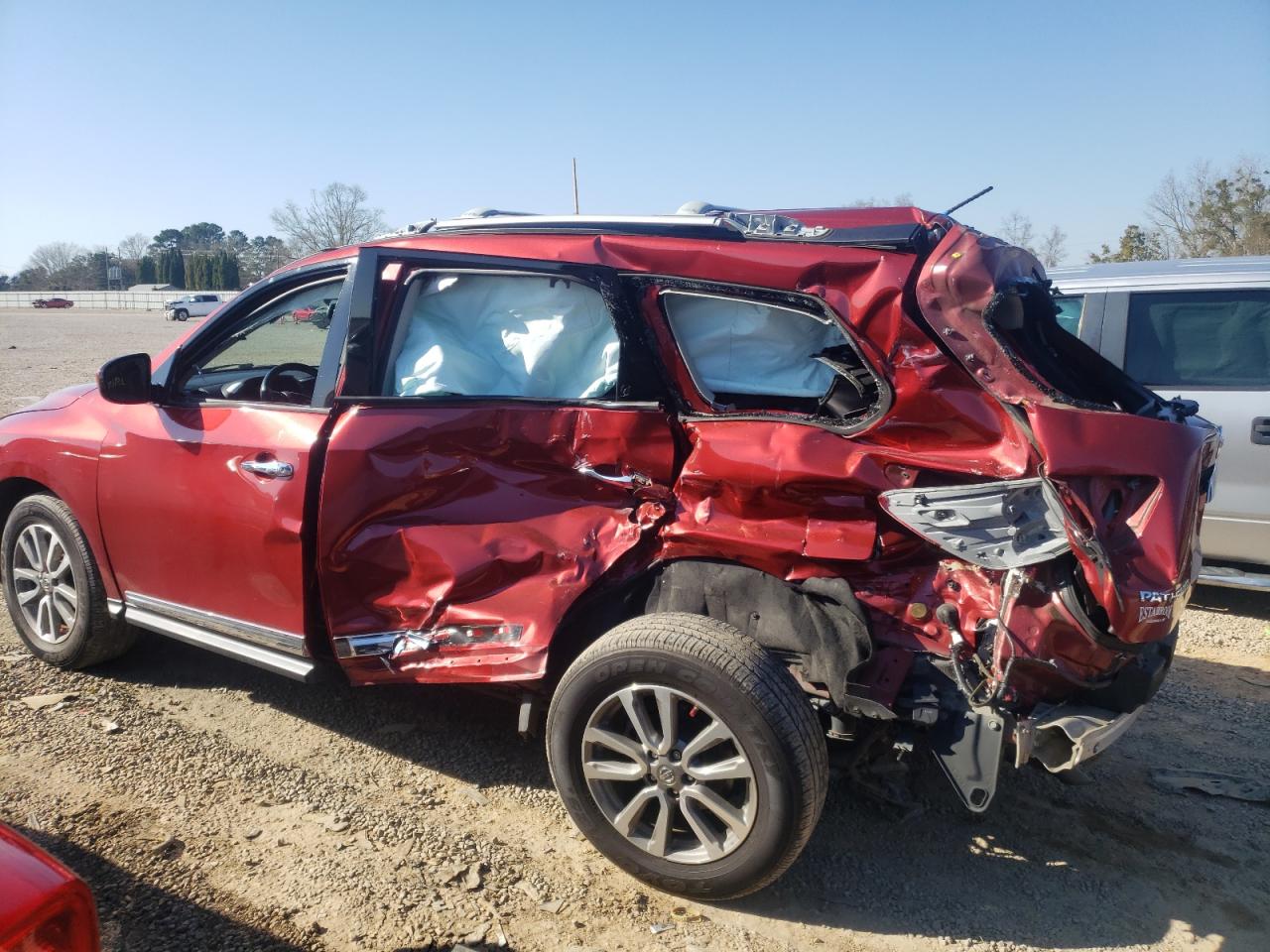 Photo 9 from auction – 2014 NISSAN PATHFINDER with VIN 5N1AR2MNXEC628726