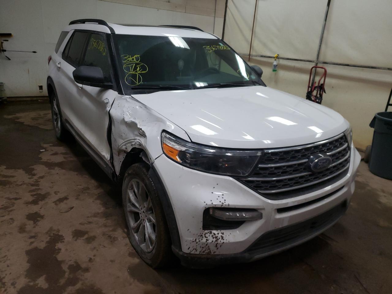 FORD EXPLORER X 2020 with VIN 1FMSK8DH1LGB03257 - Photo from auction