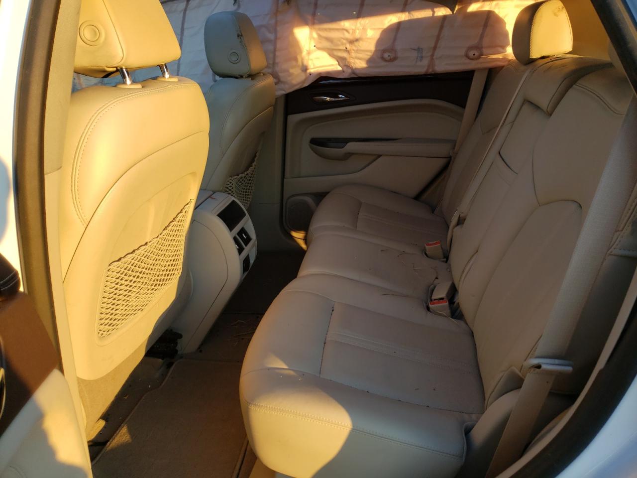 Photo 6 from auction – 2015 CADILLAC SRX LUXURY with VIN 3GYFNBE35FS555595